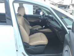 Buick GL6 323T Hybrid Connected Luxury - ფოტო 8