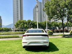 FAW Besturn B70 Third Generation 2.0T Automatic Luxury - фото 4