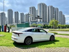 FAW Besturn B70 Third Generation 2.0T Automatic Luxury - фото 5