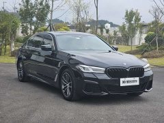 BMW 5 Series Facelift 525Li M Sport Package - ფოტო 3