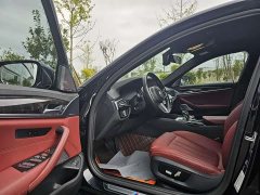 BMW 5 Series Facelift 525Li M Sport Package - ფოტო 4