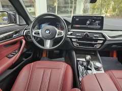 BMW 5 Series Facelift 525Li M Sport Package - ფოტო 9