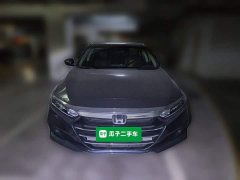 Honda Accord 260TURBO Luxury Edition - фото 2