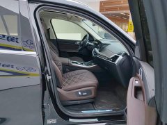 BMW X5 xDrive 30Li M Sport Package - ფოტო 8