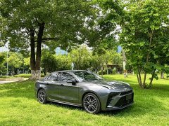 Lynk & Co 03 2.0T Diesel DCT Pro - ფოტო 3