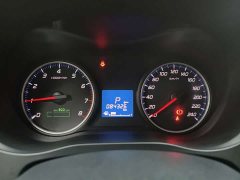 Mitsubishi Outlander 2.0L FWD Comfort 5-Seater - фото 13