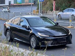 Toyota Camry Hybrid 2.0HG Radiance Edition - фото 3