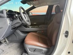 Lexus RZ 450e AWD Longitudinal Edition - ფოტო 7