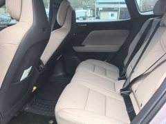 Volvo XC70 Plug-in Hybrid AWD Extended Range Core - ფოტო 6
