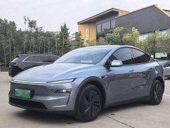 Tesla Model Y Long Range All-Wheel Drive - photo 1