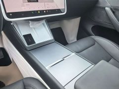 Tesla Model Y Long Range All-Wheel Drive - photo 9