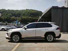 Toyota Venza Hybrid 2.5L E-CVT FWD Luxury - photo 3