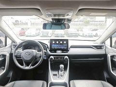 Toyota Venza Hybrid 2.5L E-CVT FWD Luxury - photo 7