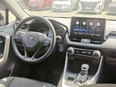Toyota Venza Hybrid 2.5L E-CVT FWD Luxury - photo 9