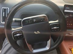 Li Auto L9 Pro - ფოტო 15