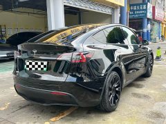 Tesla Model Y Long Range All-Wheel Drive - ფოტო 5