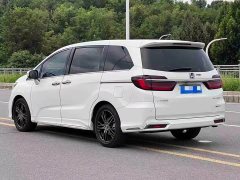 Honda Odyssey 2.0L e:HEV Sharp Prestige Edition - ფოტო 6