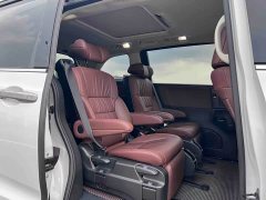 Honda Odyssey 2.0L e:HEV Sharp Prestige Edition - ფოტო 9