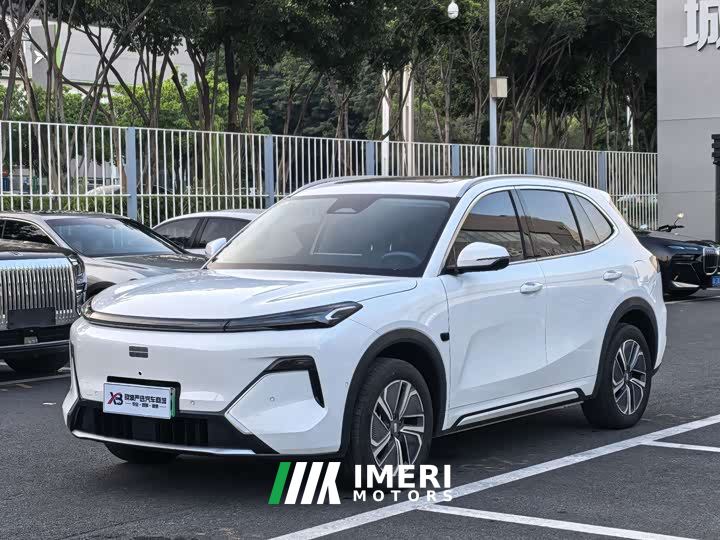 Geely Galaxy Starship 7 135km Pilot Edition