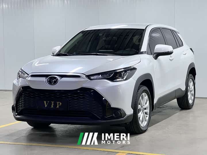 Toyota Frontlander 2.0L CVT Elite