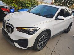 BMW X1 sDrive25Li Premier - ფოტო 1