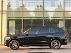 BMW X5 xDrive 30Li M Sport Luxury Night Edition Package - фото 3