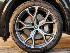 BMW X5 xDrive 30Li M Sport Luxury Night Edition Package - фото 4