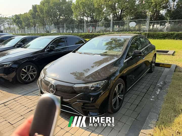 Mercedes-Benz EQE 500 4MATIC Luxury