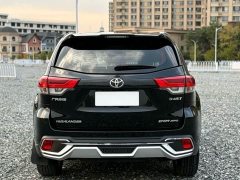 Toyota Highlander 2.0T AWD Luxury 7-Seater - ფოტო 4