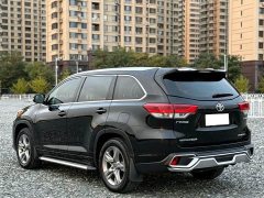 Toyota Highlander 2.0T AWD Luxury 7-Seater - ფოტო 5