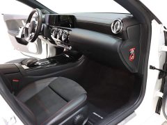 Mercedes-Benz CLA (Imported) CLA 200 - ფოტო 8