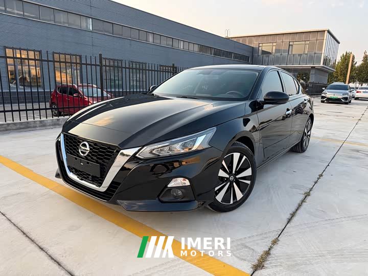 Nissan Teana 2.0L XL Comfort - car from China