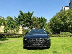 Volkswagen Passat Facelift 330TSI Starry Sky Elite - ფოტო 2