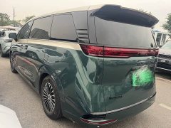 Denza D9 EV 600 AWD Flagship - photo 18