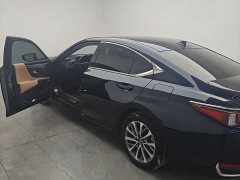 Lexus ES 200 Excellence Edition - photo 3