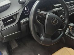 Lexus ES 200 Excellence Edition - photo 4