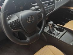 Lexus ES 200 Excellence Edition - photo 5
