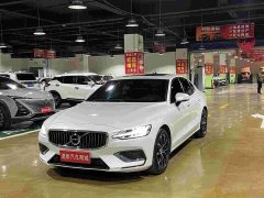 Volvo S60 T4 Intelligent Luxury Edition - ფოტო 1