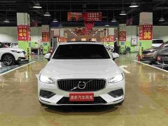 Volvo S60 T4 Intelligent Luxury Edition - ფოტო 3