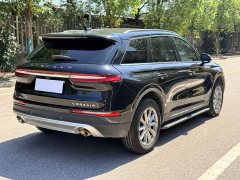 Lincoln Explorer 2.0T Two-Wheel Drive Premium - ფოტო 4