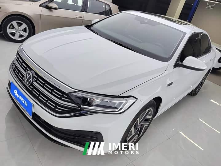 Volkswagen Sagitar 300TSI DSG Excellence Edition - ავტომობილი ჩინეთიდან