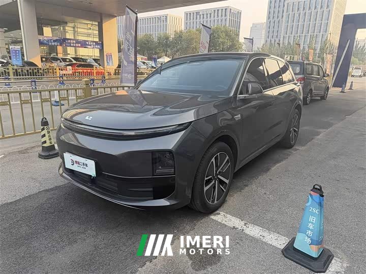 Li Auto L6 Pro - ავტომობილი ჩინეთიდან