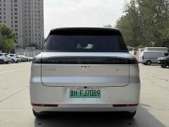 IM Motors Zhiji LS8 52 Max Luxury Six-Seater - ფოტო 11