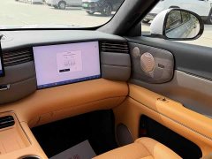 IM Motors Zhiji LS8 52 Max Luxury Six-Seater - ფოტო 5