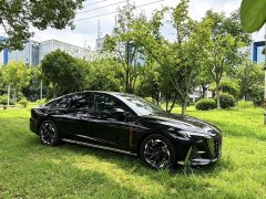 FAW Red Flag H6 2.0T Zhishang Edition - ფოტო 3