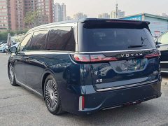 Voyah Lantu Dreamchaser PHEV AWD Flagship Kunpeng Edition - ფოტო 3