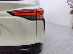Toyota Grevias 2.5L Hybrid Premium Plus Edition - ფოტო 9