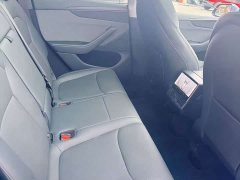 Tesla Model Y Rear-Wheel Drive Launch Edition - photo 6