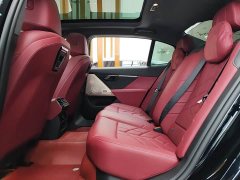 BMW i5 eDrive 35L M Sport Package - ფოტო 10