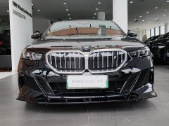 BMW i5 eDrive 35L M Sport Package - ფოტო 2
